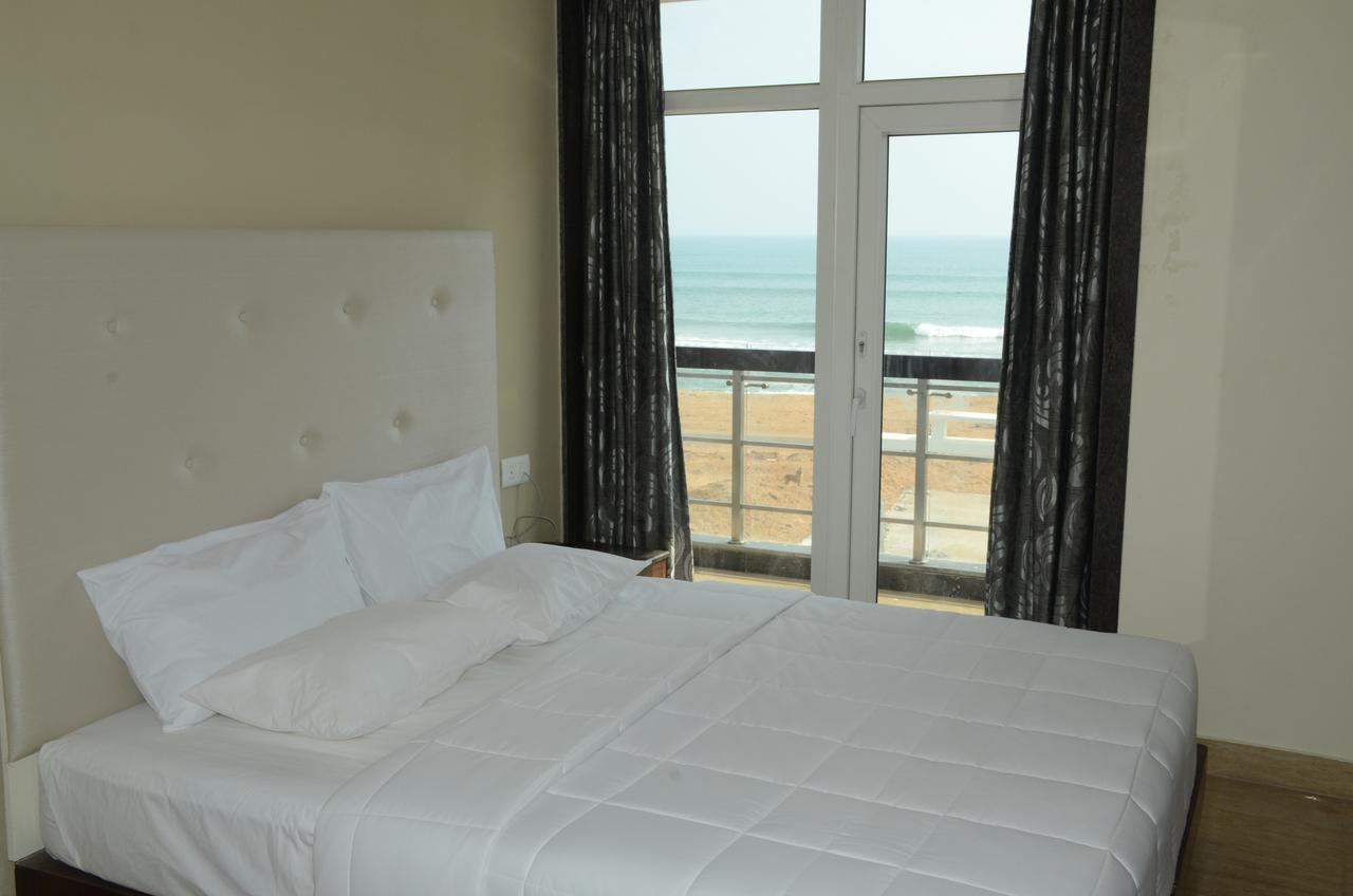 Blue Bay Resort Puri Exterior photo