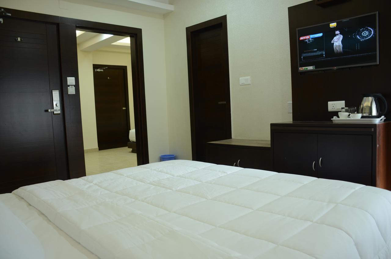 Blue Bay Resort Puri Exterior photo